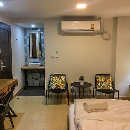Bangkok Saran Poshtel Hotel Екстериор снимка