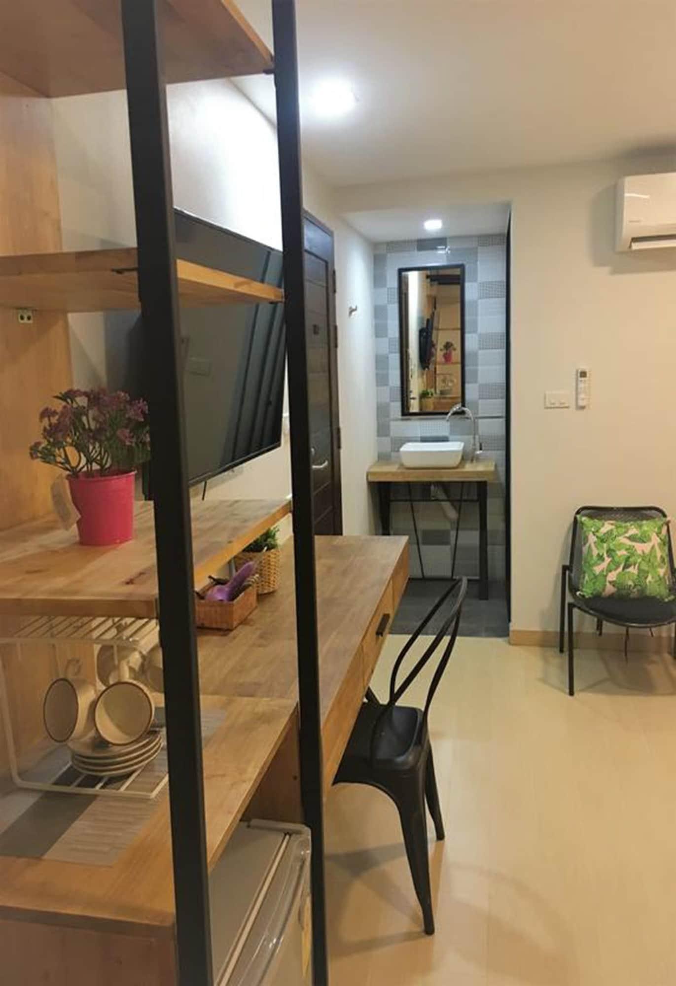 Bangkok Saran Poshtel Hotel Екстериор снимка