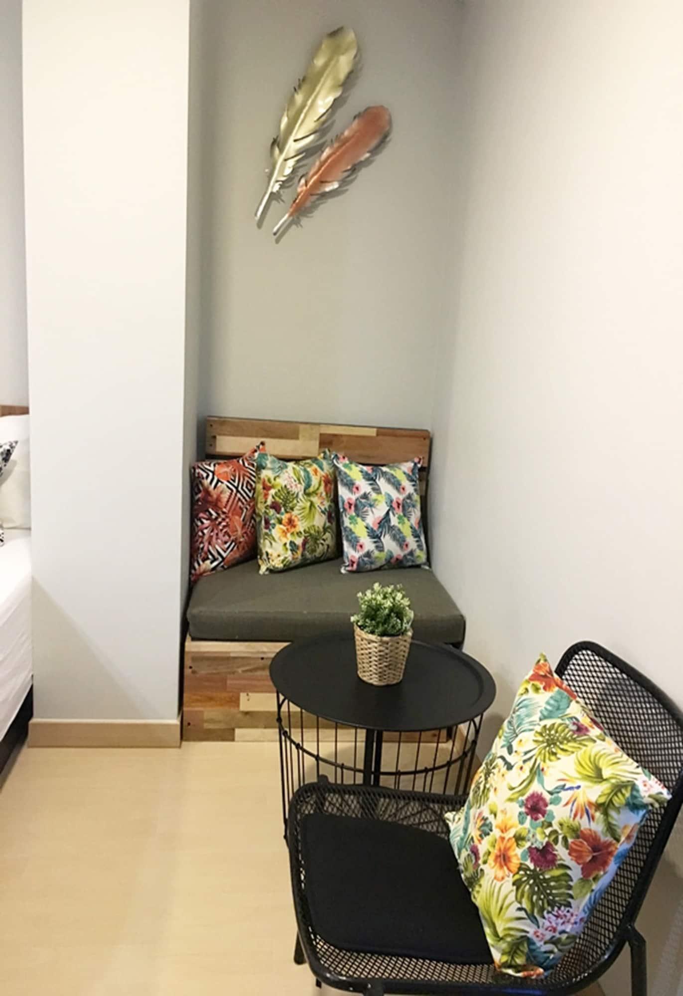 Bangkok Saran Poshtel Hotel Екстериор снимка