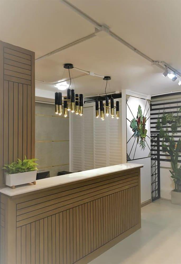Bangkok Saran Poshtel Hotel Екстериор снимка