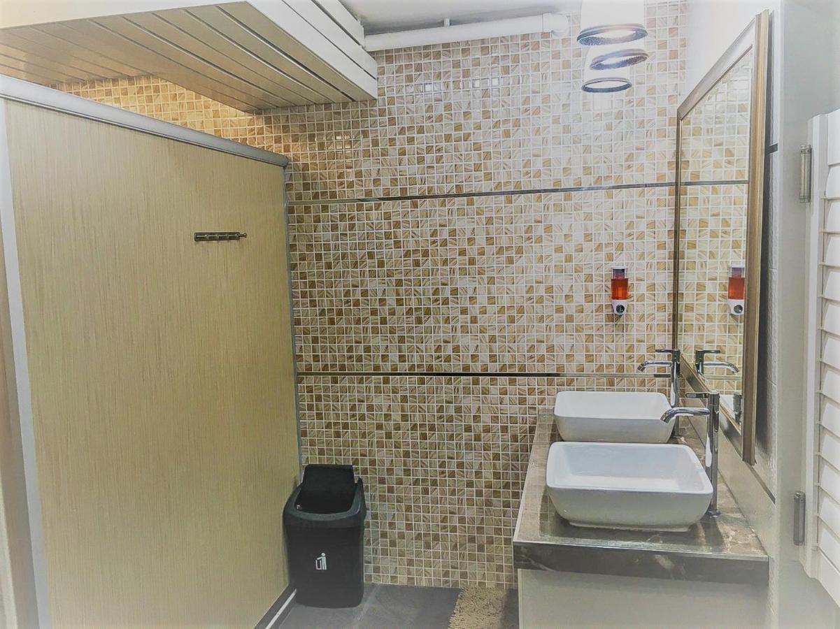 Bangkok Saran Poshtel Hotel Екстериор снимка