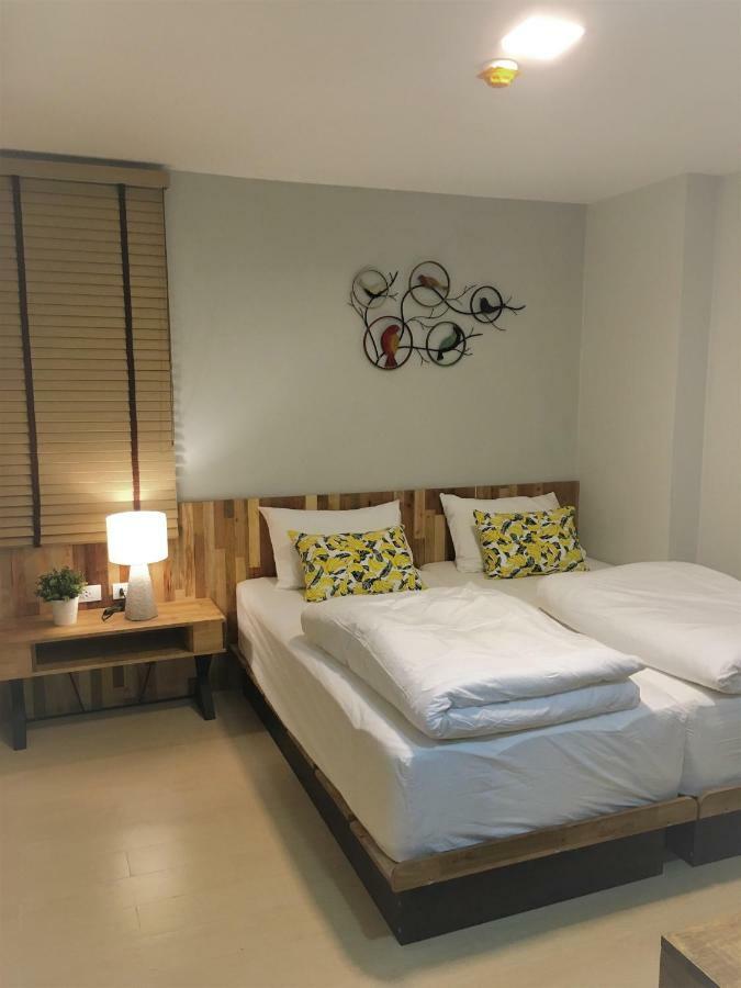 Bangkok Saran Poshtel Hotel Екстериор снимка