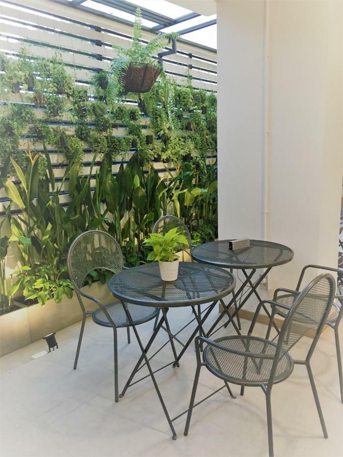 Bangkok Saran Poshtel Hotel Екстериор снимка