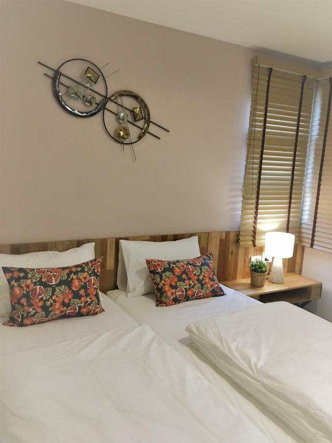 Bangkok Saran Poshtel Hotel Екстериор снимка