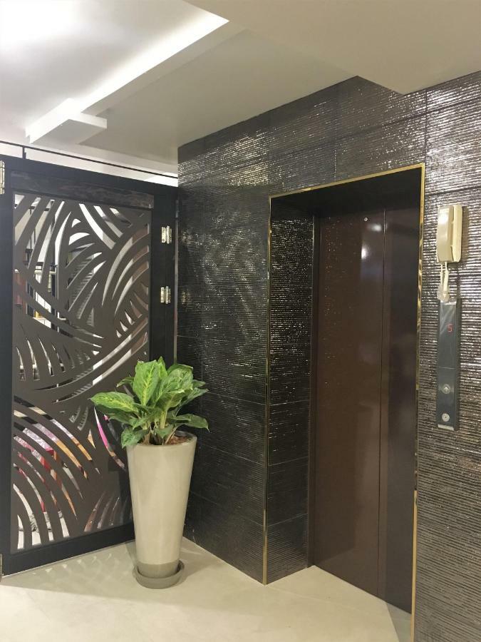Bangkok Saran Poshtel Hotel Екстериор снимка